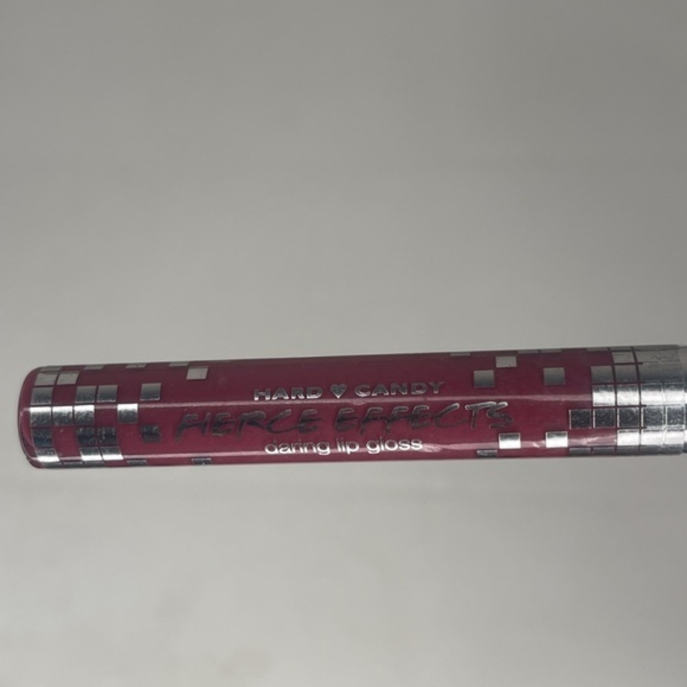 Hard Candy fierce effects daring lip gloss
